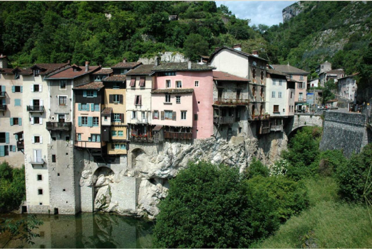 Saint-Laurent-en-Royans Okami Du Vercors מראה חיצוני תמונה